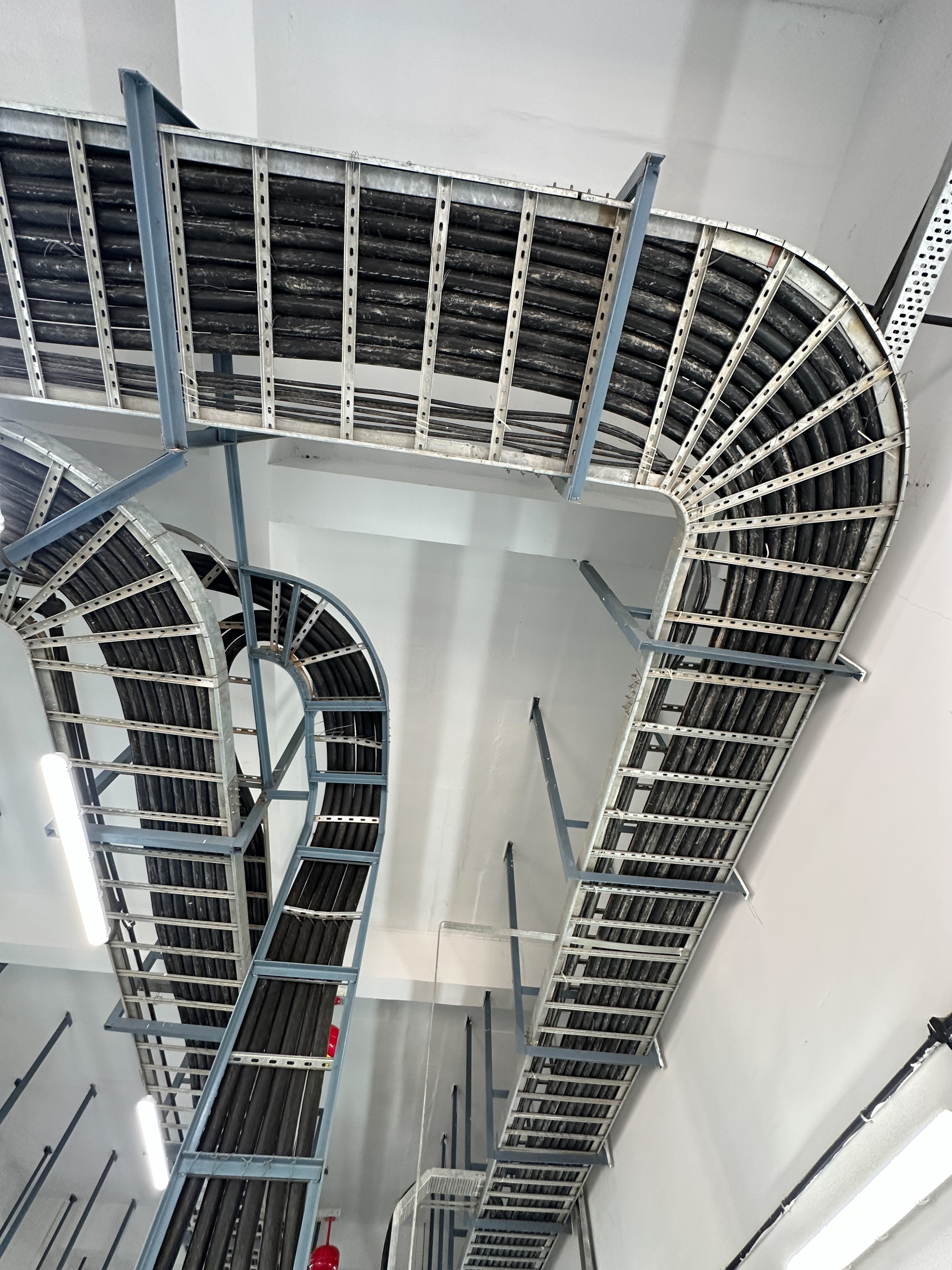 Cable & Cable Tray Installation